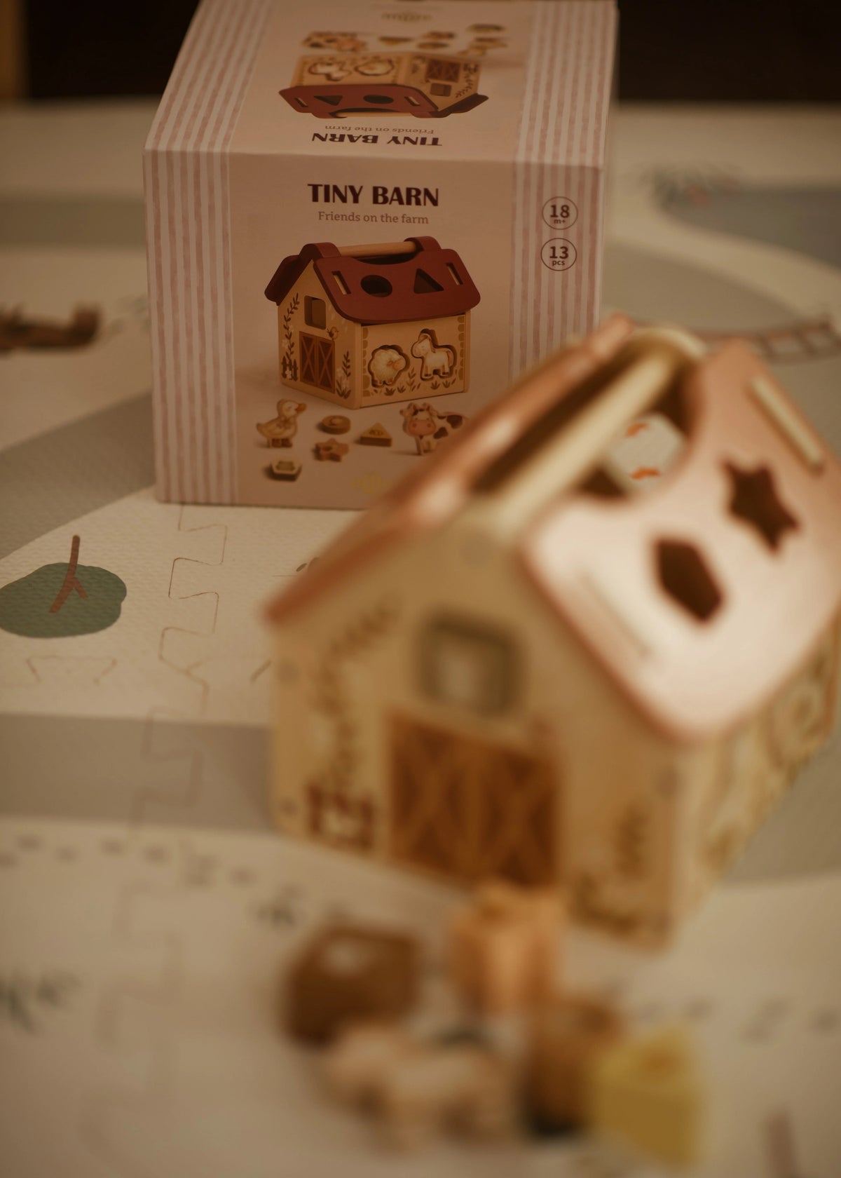 Tiny Barn – Jeu de tri de formes en bois “Ferme magique” MRS ERTHA
