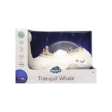 Veilleuse bébé Tranquil Whale™ blanche rechargeable : projections océaniques, bruits blancs, capteur de pleurs et minuterie. Idéale dès la naissance et parfaite en cadeau de naissance.