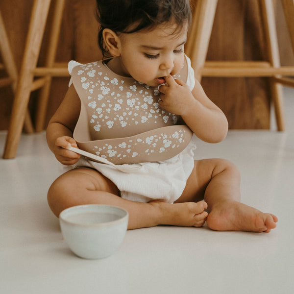 Bavoir en silicone – Pois de senteur