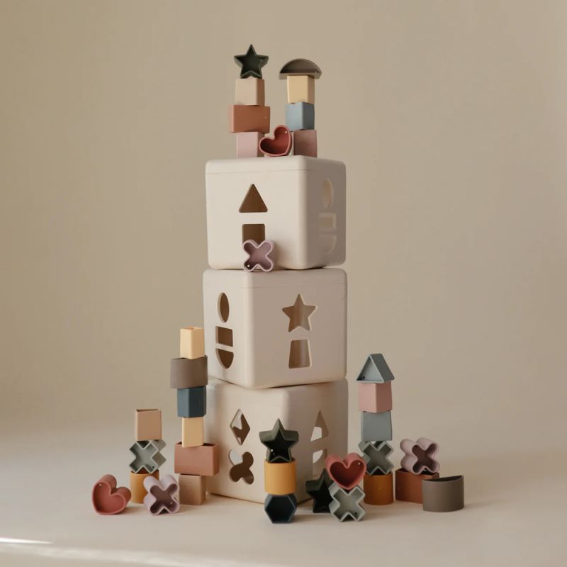 Boîte à Formes beige mushie