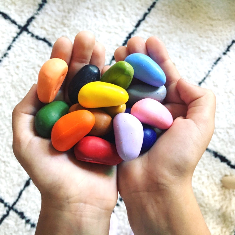 CRAYONS DE CIRE couleurs 1 sac de coton (dès 3 ans)