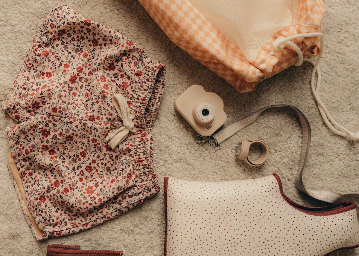 Appareil Photo Digital Enfant - Ivory with Soft Squares Strap – Cam Cam 📸 MRS ERTHA