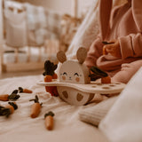 Offrez à votre enfant l’Échelle de Lapin 🐇, un puzzle en bois Montessori sûr et éducatif pour développer motricité, équilibre et créativité dès 3 ans.
