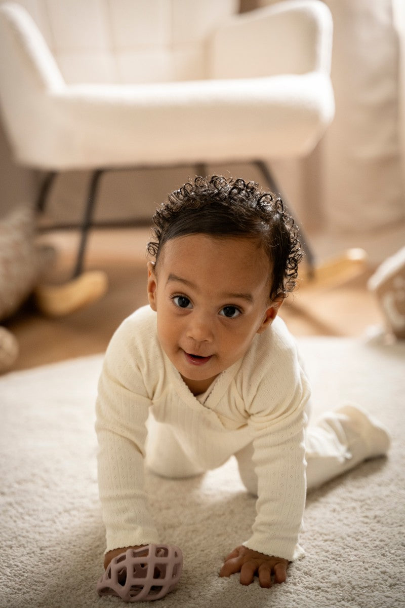 Jouet Balle Silicone – Lot de 2 balles en silicone vieux rose et warm linen BABY'S ONLY