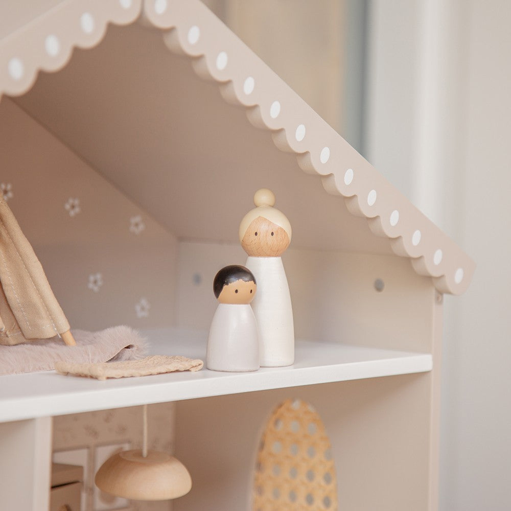 Maison de poupées en bois – Nougat avec accessoires et poupées