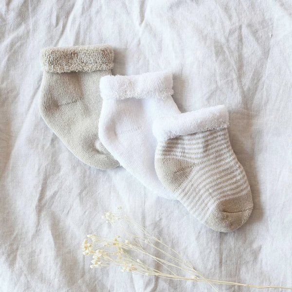 Lot de 3 paires de chaussettes bébé – Coloris beige | Taille 0-6 mois