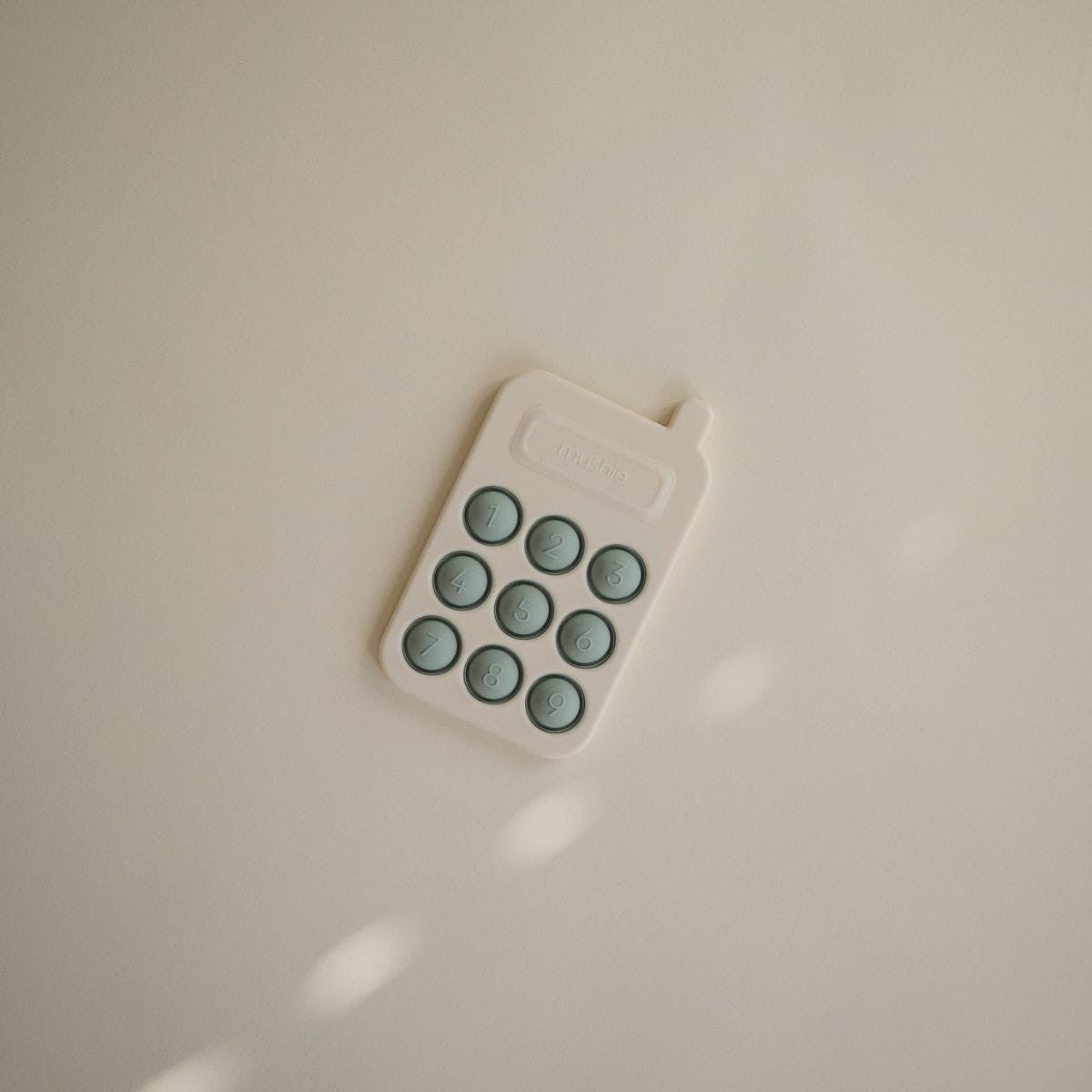 Pop-it Jouet à Presser – Téléphone touches vertes mushie