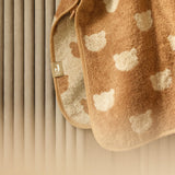 Poncho de bain bébé Jacquard en éponge douce, absorbant et confortable. Capuche, bouton-pression pratique. Idéal pour la maison, la plage ou la piscine.