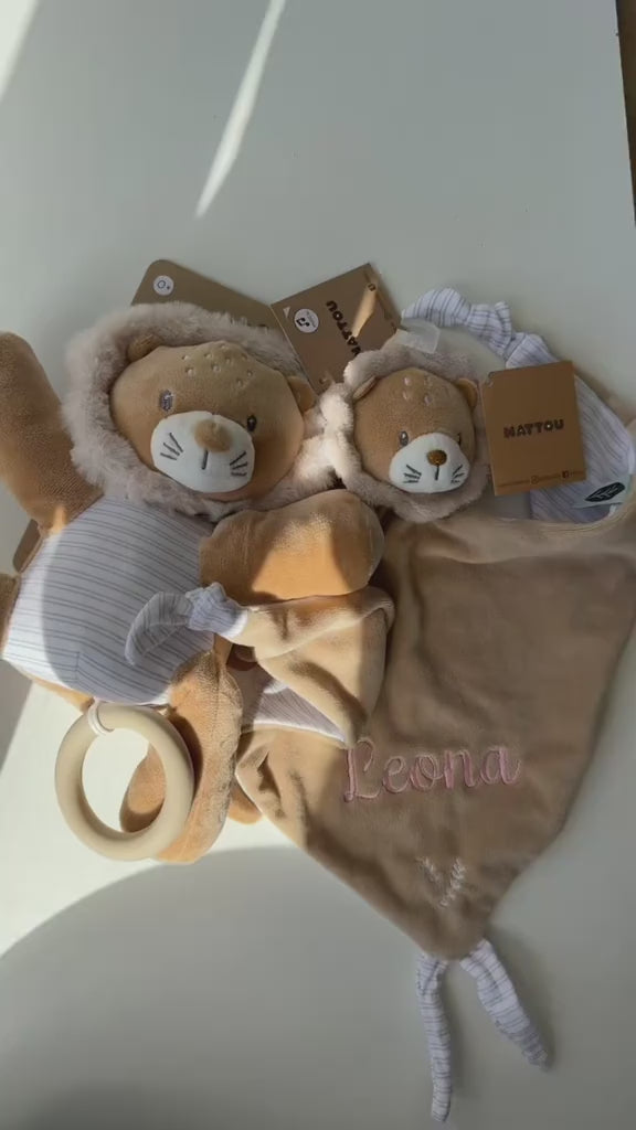 doudou personnalisé pour bébé marque nattou boutique pour bébé petit coeur salé, cadeau de naissance idéal et unique