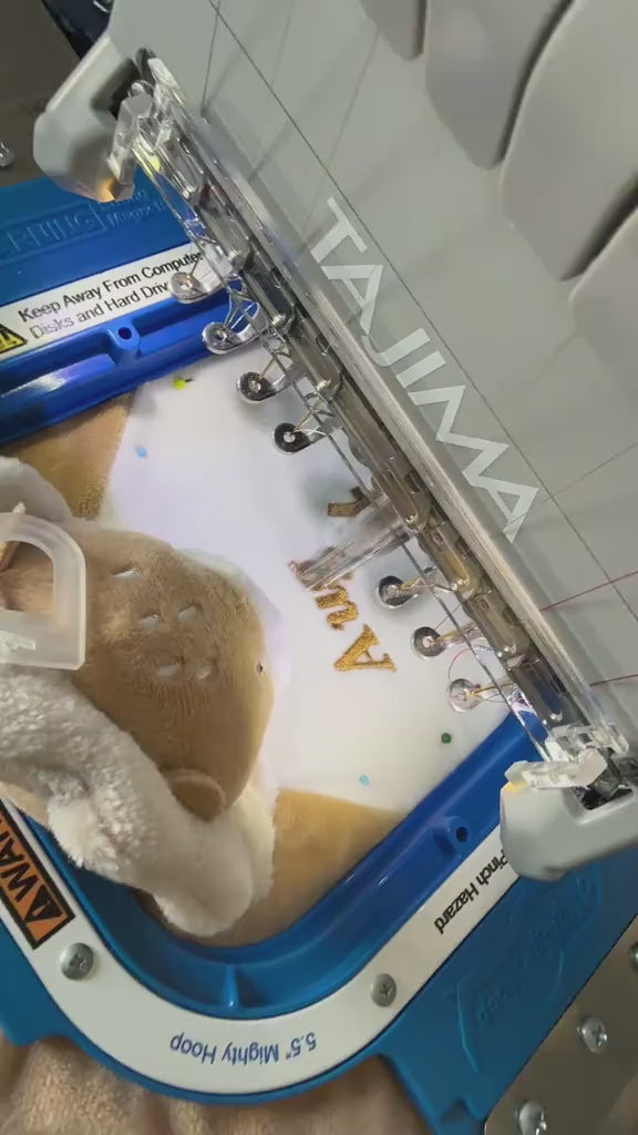 doudou lion personnalisable par le prénom de bébé marque nattou boutique petit coeur salé