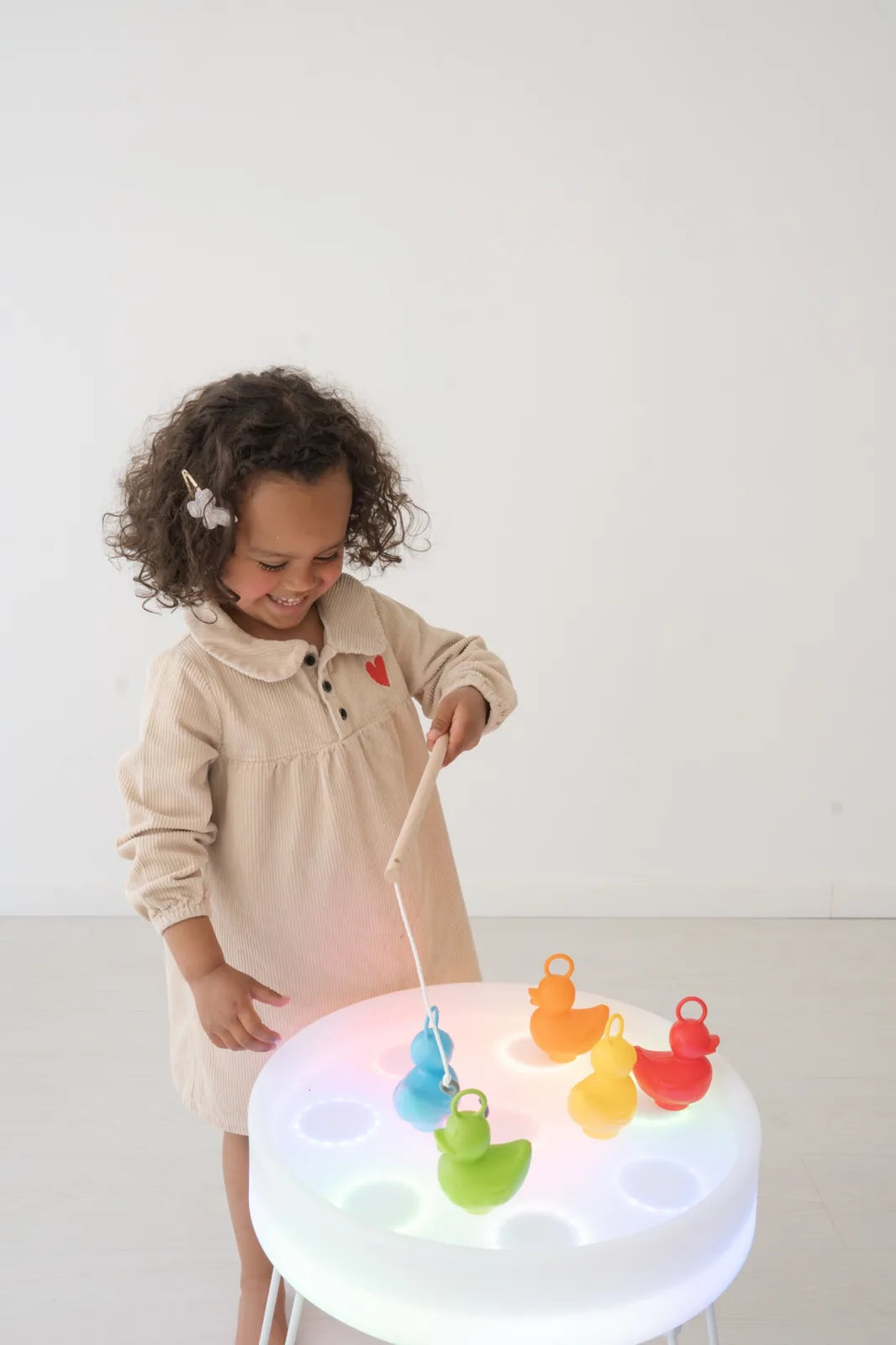 Table Sensorielle Lumineuse Lumi'Sense – 8 Couleurs LED – Crème ✨ BO JUNGLE