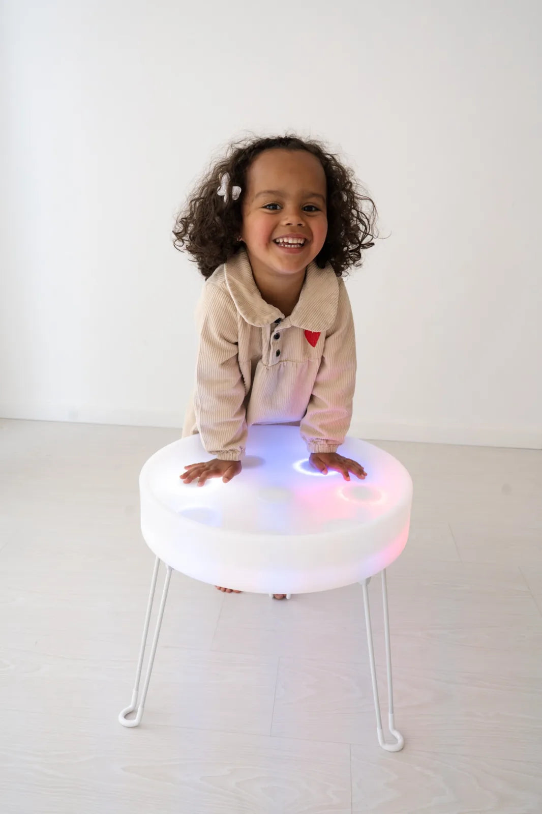 Table Sensorielle Lumineuse Lumi'Sense – 8 Couleurs LED – Crème ✨ BO JUNGLE
