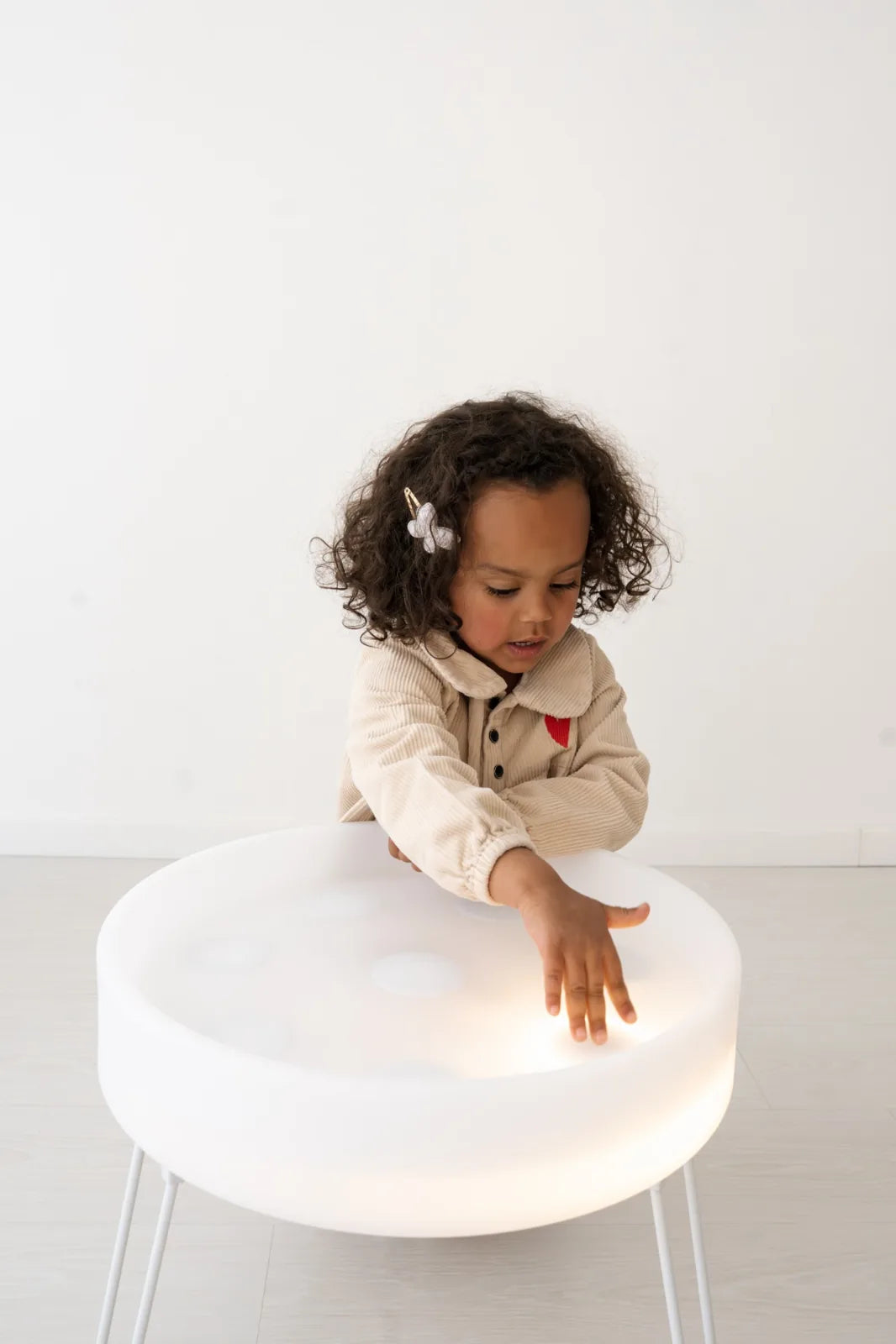 Table Sensorielle Lumineuse Lumi'Sense – 8 Couleurs LED – Crème ✨ BO JUNGLE