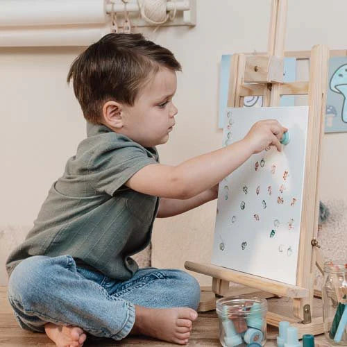 Set de 16 tampons encreurs enfant dès 3 ans. Animaux de la forêt, auto-encreurs et faciles à utiliser.