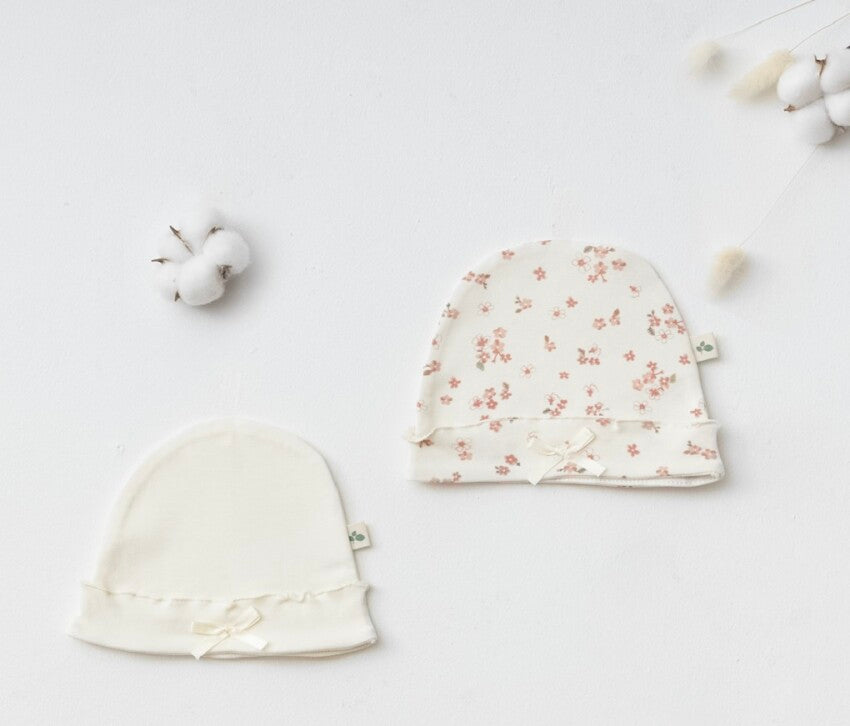 Lot de deux bonnets bébé fleuris 0-3 mois